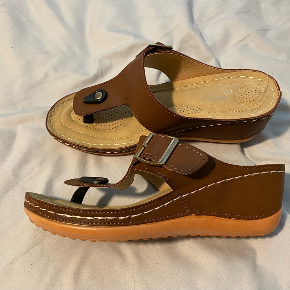 Brown Leather Wedge Sandals by Lady Godiva Size 8.5